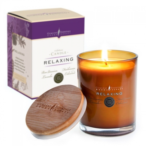 RELAXING ARTISAN SOY CANDLE
